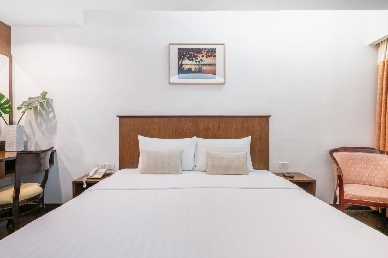 P2 Boutique Hotel Bangkok Buitenkant foto