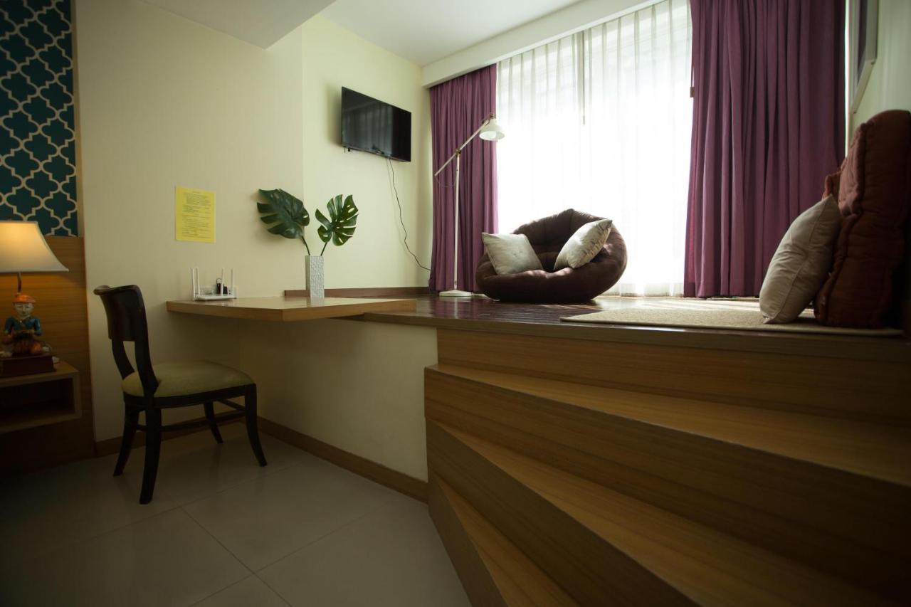 P2 Boutique Hotel Bangkok Buitenkant foto