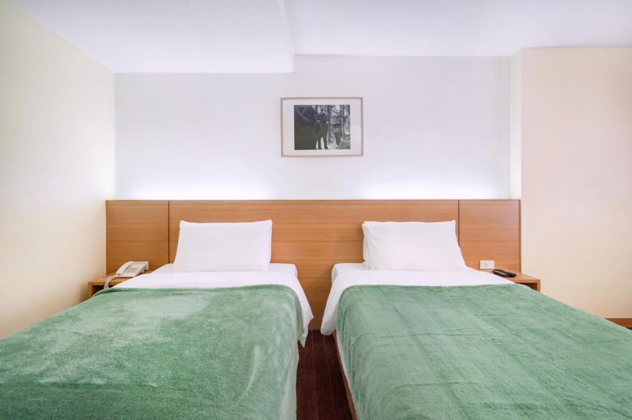 P2 Boutique Hotel Bangkok Buitenkant foto